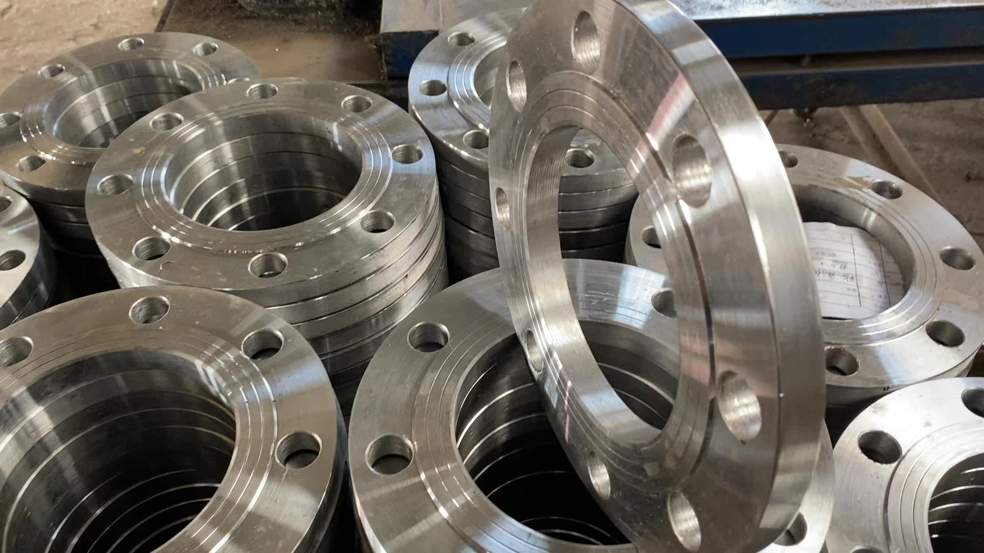 Flange Supplier in Mumbai – Unifit Metalloys, leading manufacturer and exporter of industrial flanges